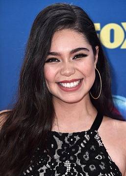 photo Cravalho