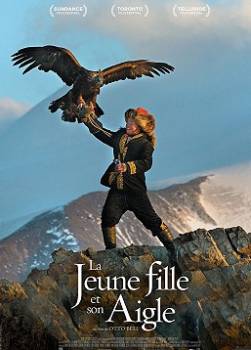 photo La jeune fille et son aigle