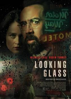 photo Looking Glass